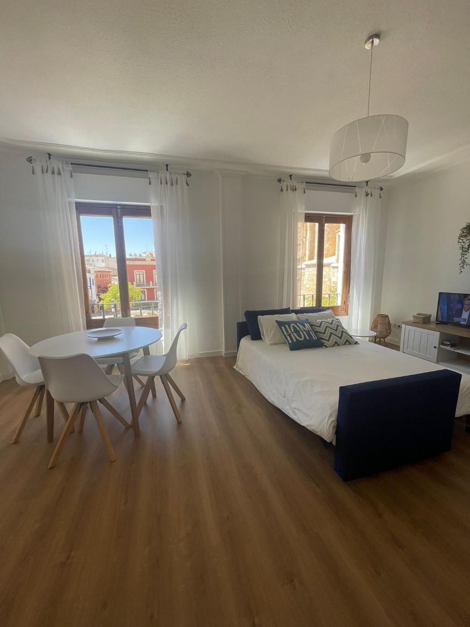 Blanco Y Anil Plaza Apartment Valdepeñas Екстериор снимка
